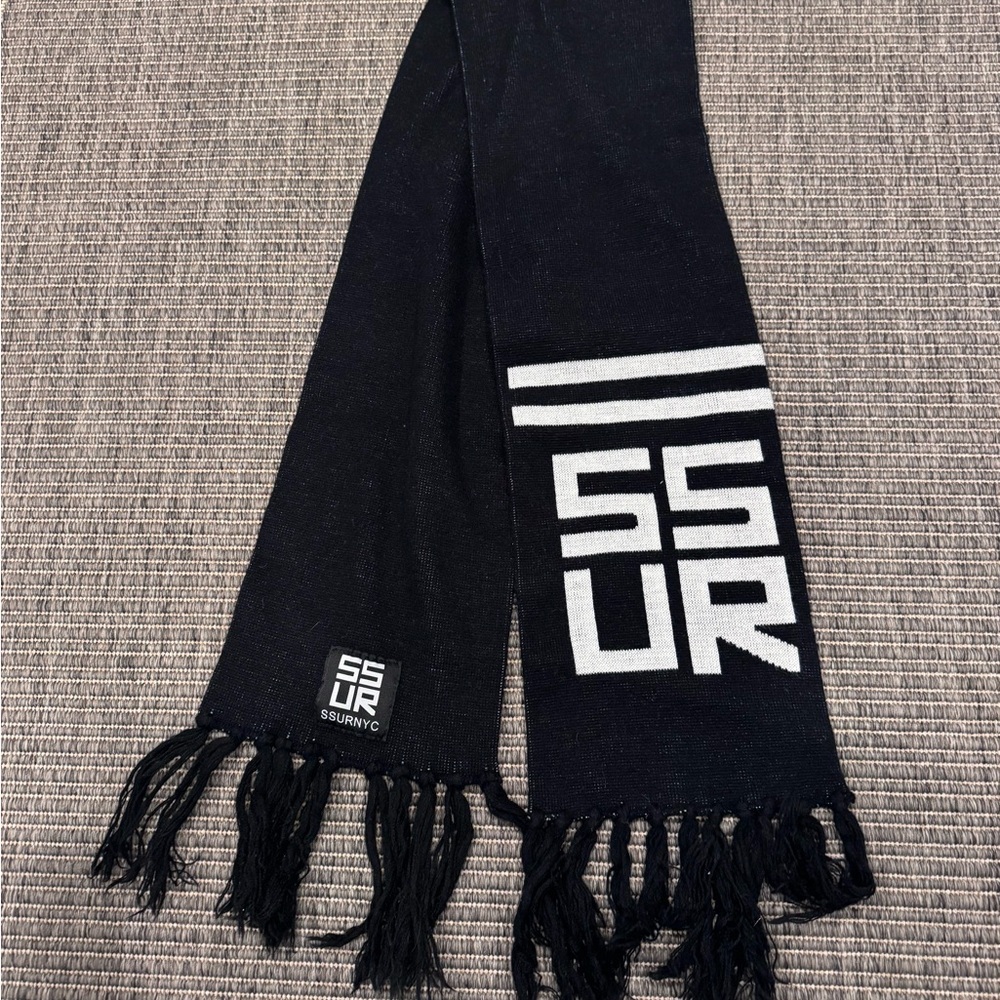 Rare SSUR NYC Black Logo Scarf